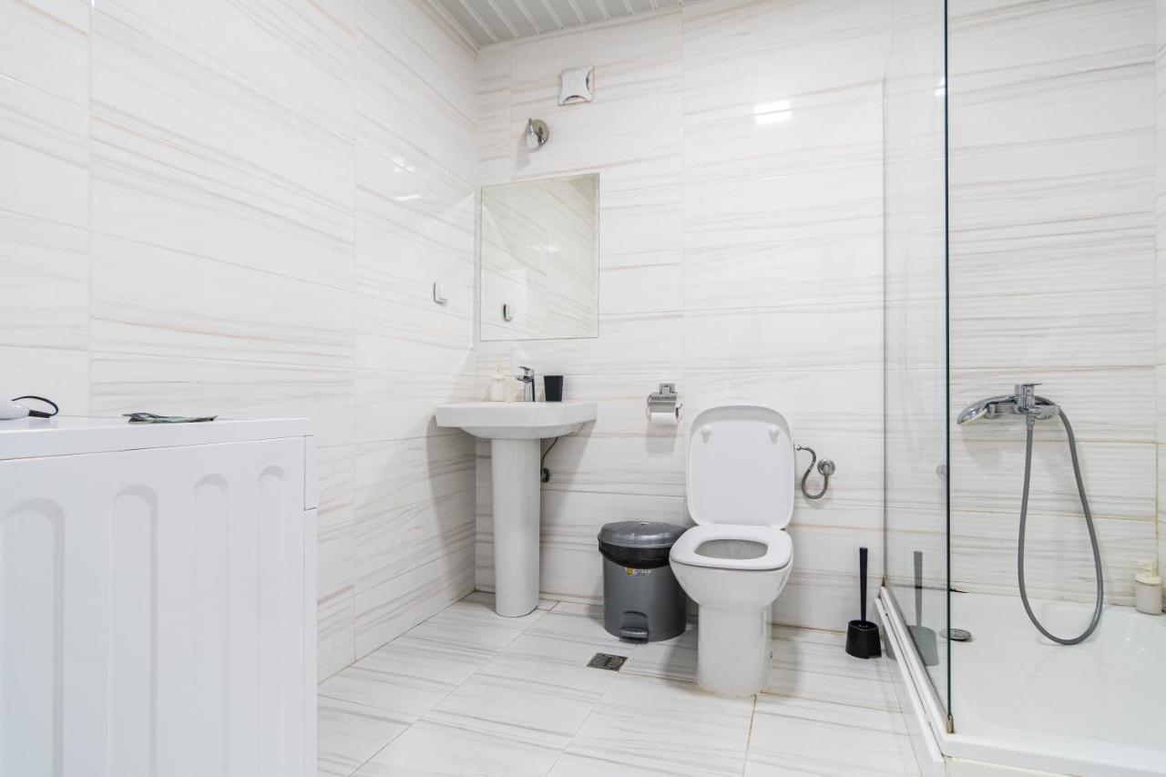 High-End Spacious Apartment Next To City Mall Скопье Экстерьер фото